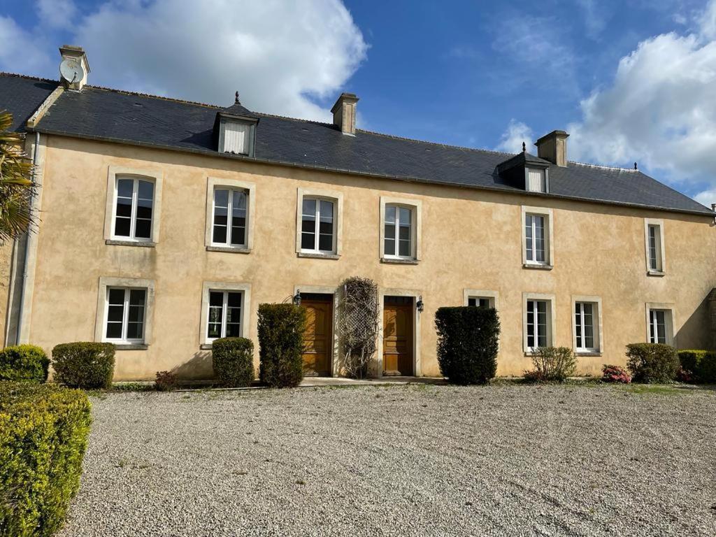 Le Clos Du Bas Courtil Guesthouse B&B Omaha Beach Osmanville Экстерьер фото